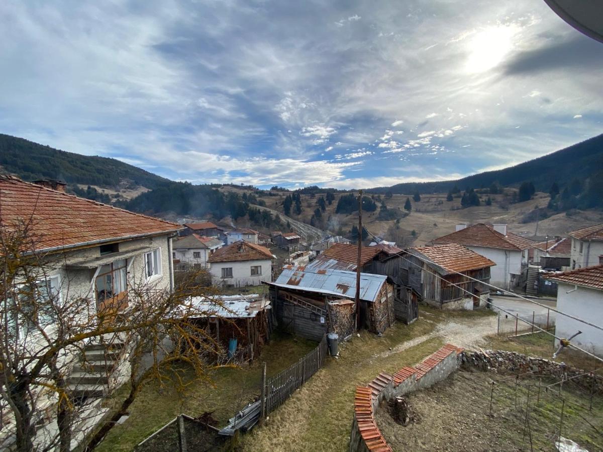 Къща За Гости “Краси” Yagodina Exterior photo